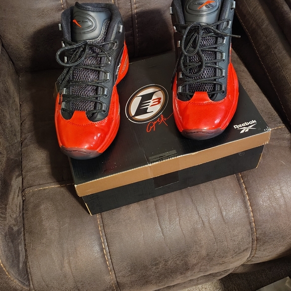 Allen Iverson sneakers - Picture 4 of 11